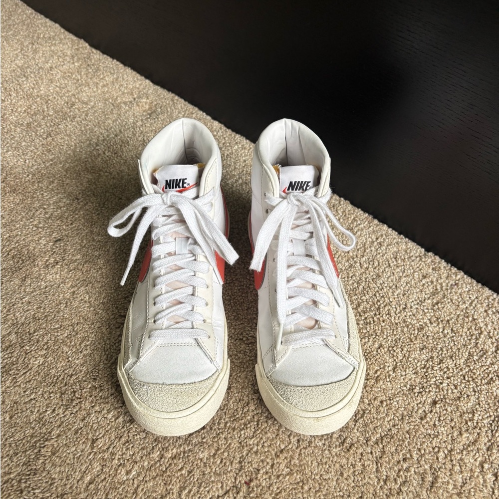 Mid white Mantra orange blazers